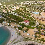 Кемпинг Adria Family Zone B 61