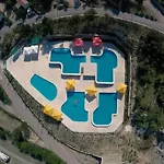 Adria Family Zone B 61 Кемпинг *