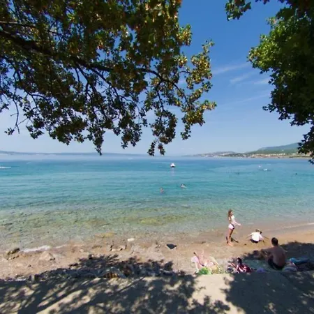 Adria Family Zone B 61 Kamp Klenovica