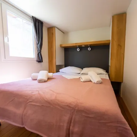 Adria Family Zone B 61 Кленовица
