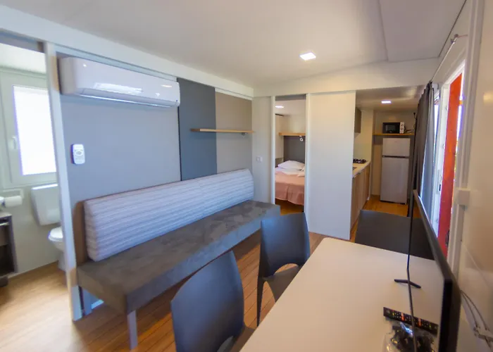 Adria Family Zone B 61